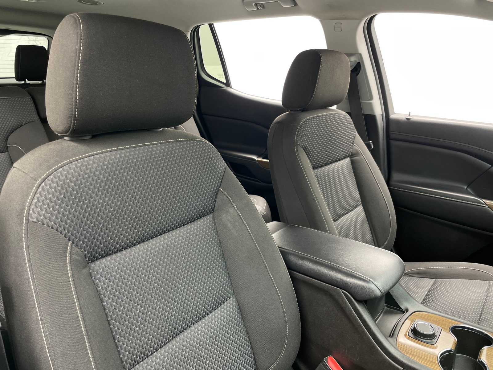 Thumbnail: 2022 GMC Acadia - 2