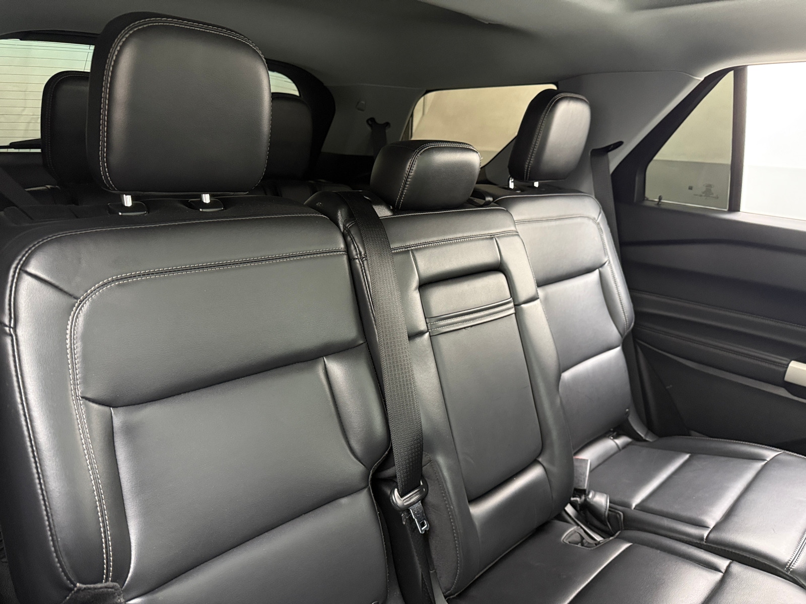 Thumbnail: 2021 Ford Explorer - 6