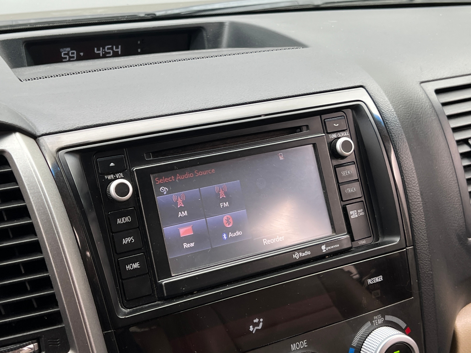 Thumbnail: 2014 Toyota Sequoia - 3