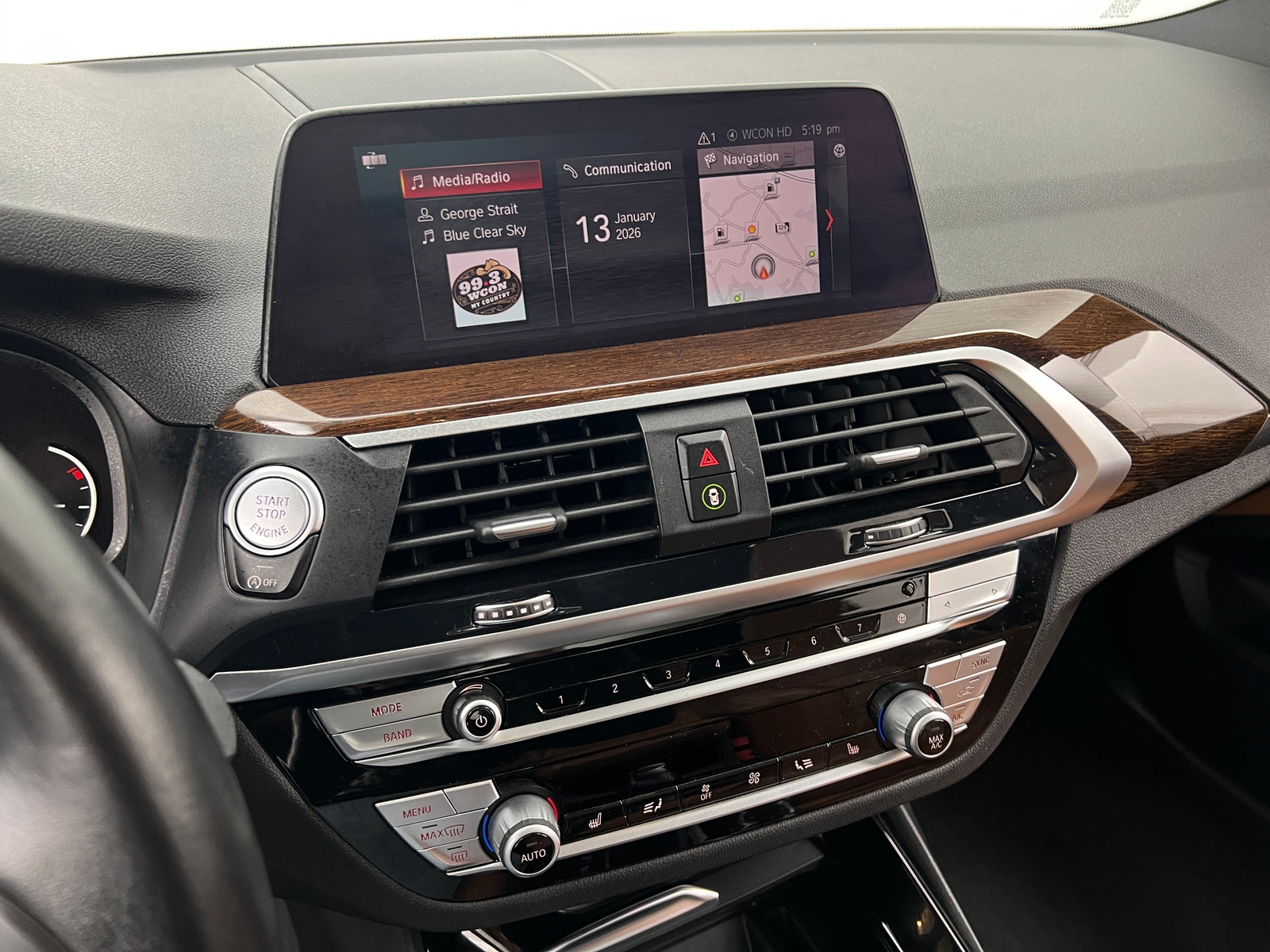 Thumbnail: 2021 BMW X3 - 3