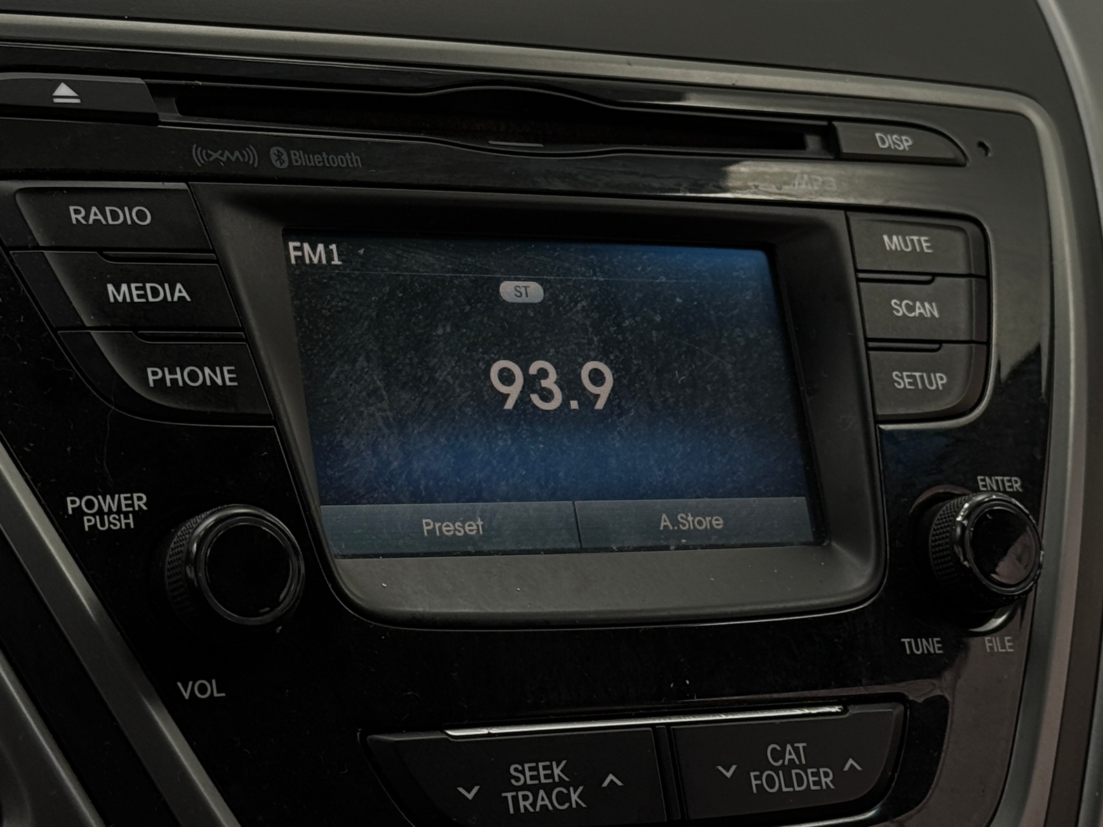 Thumbnail: 2015 Hyundai Elantra - 3