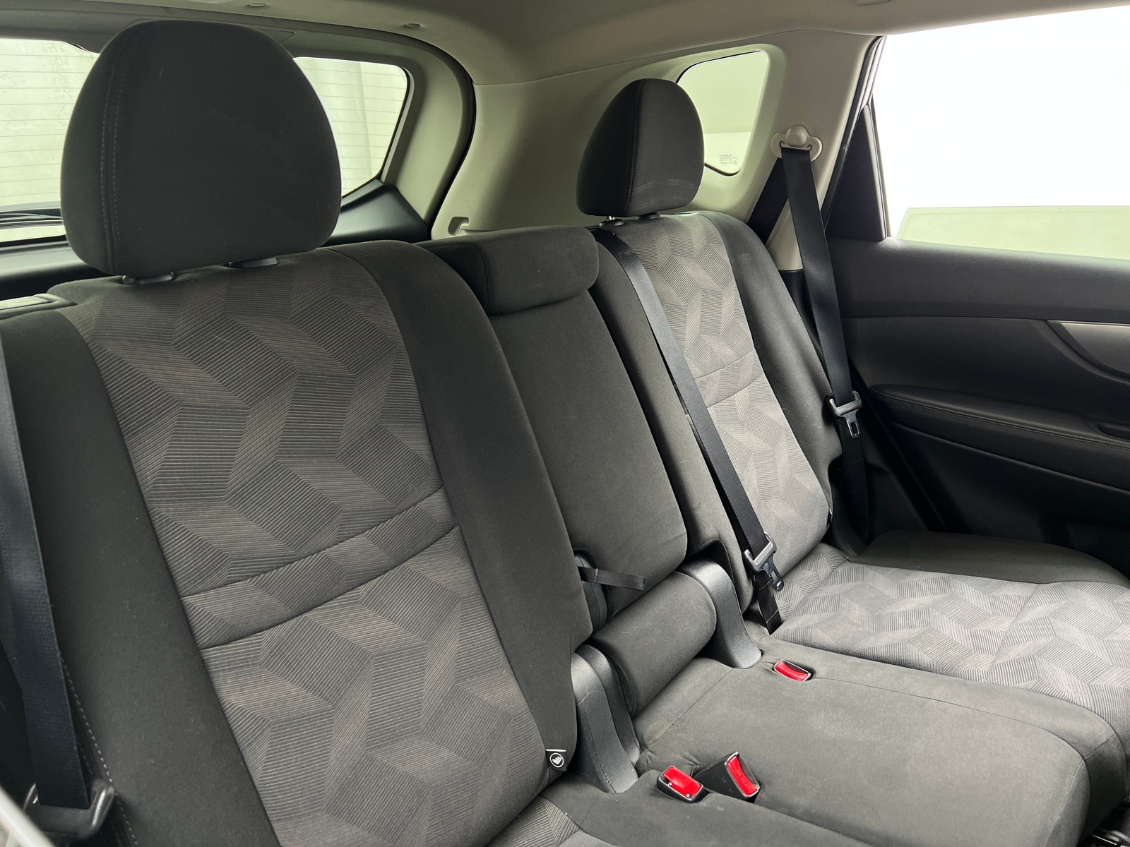 Thumbnail: 2016 Nissan Rogue - 6