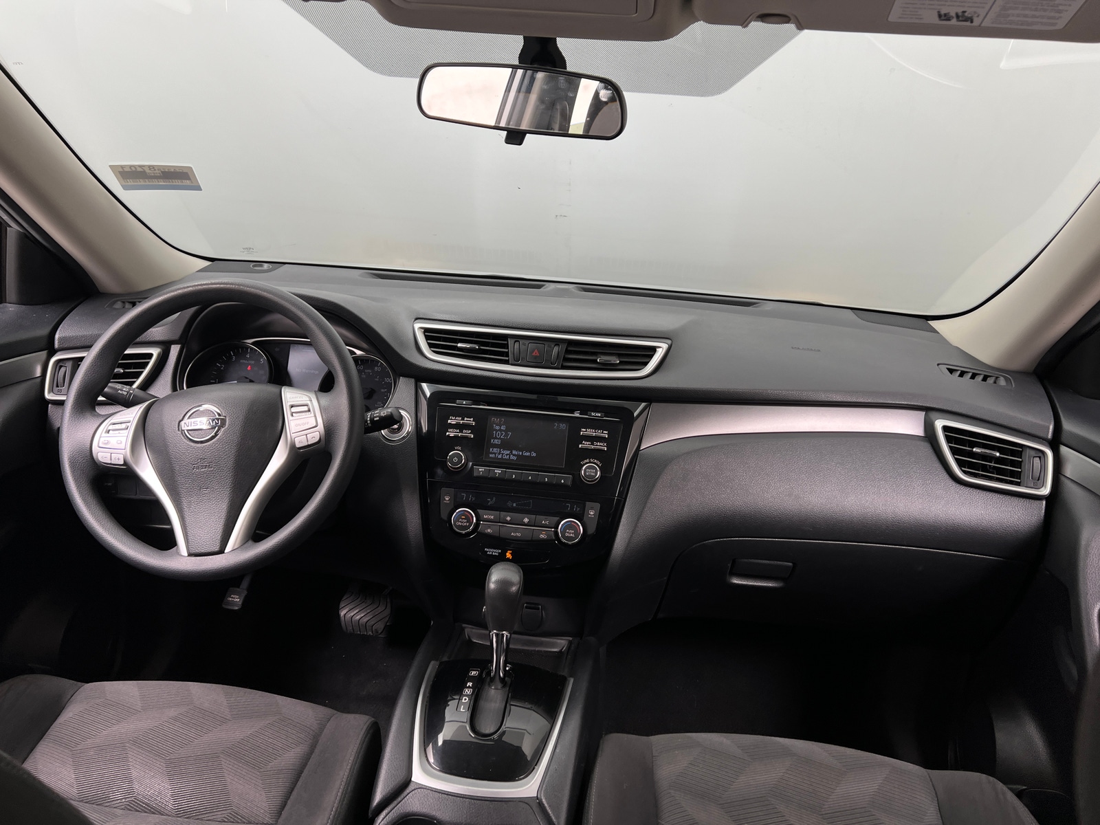 Thumbnail: 2016 Nissan Rogue - 3