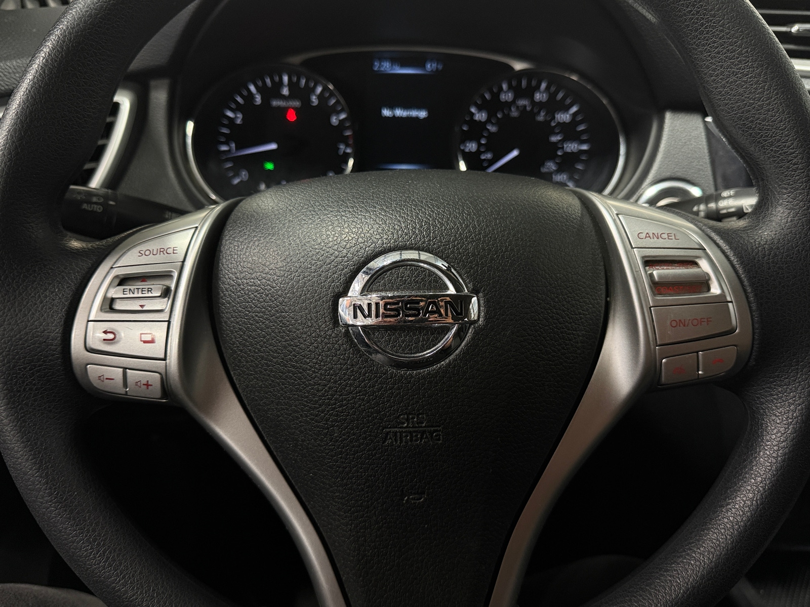 Thumbnail: 2016 Nissan Rogue - 5