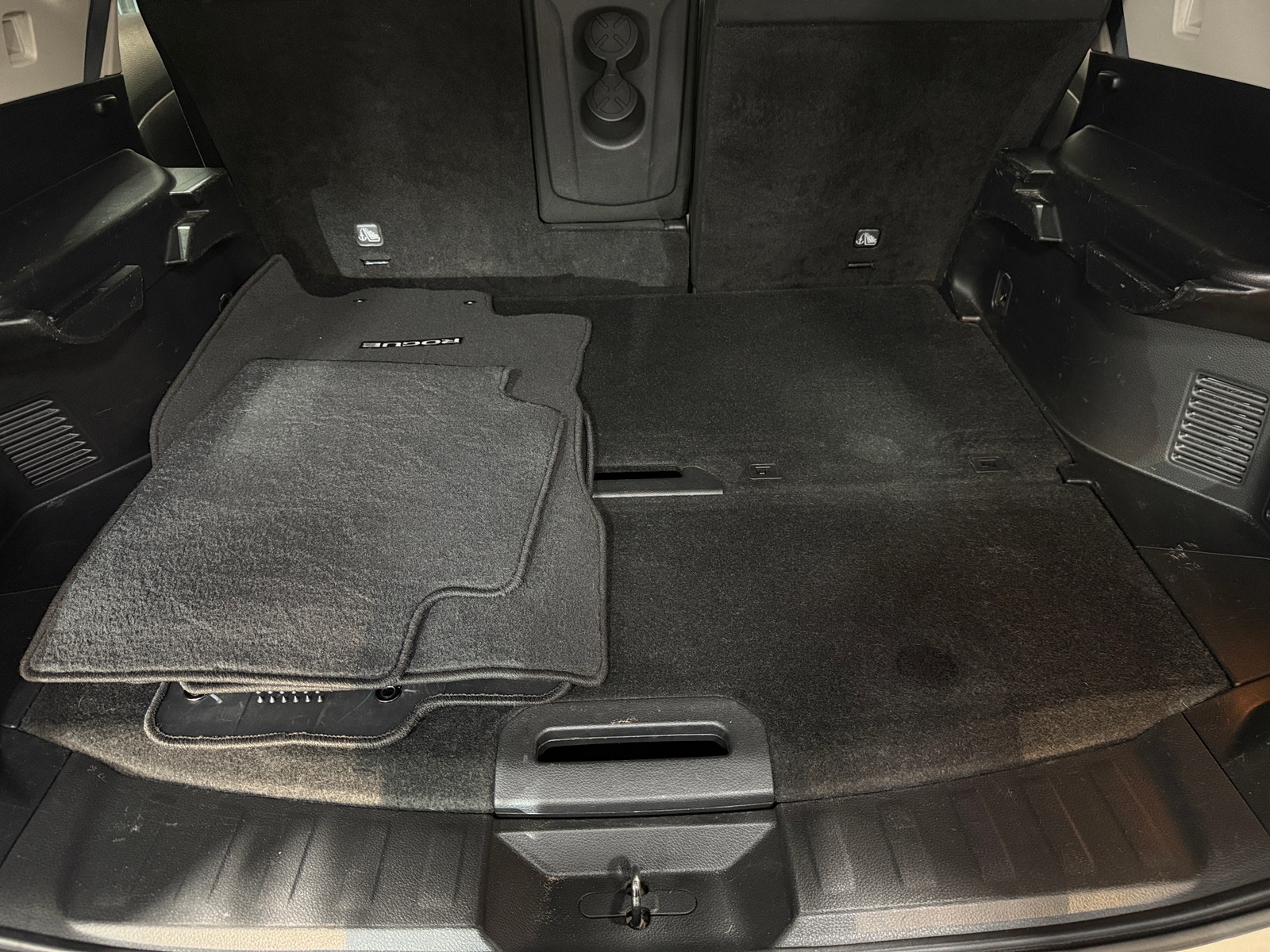 Thumbnail: 2016 Nissan Rogue - 7