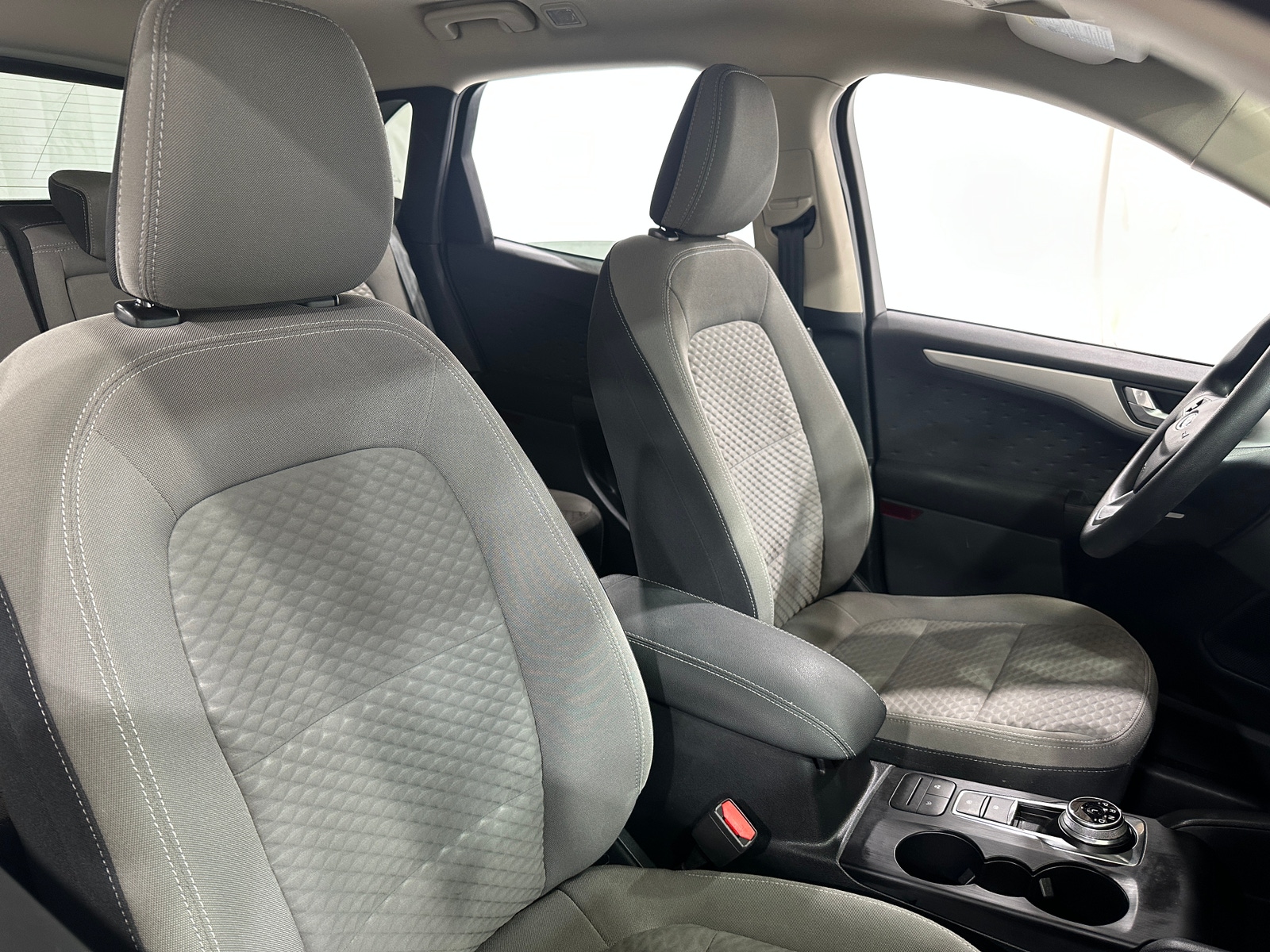 Thumbnail: 2020 Ford Escape - 2