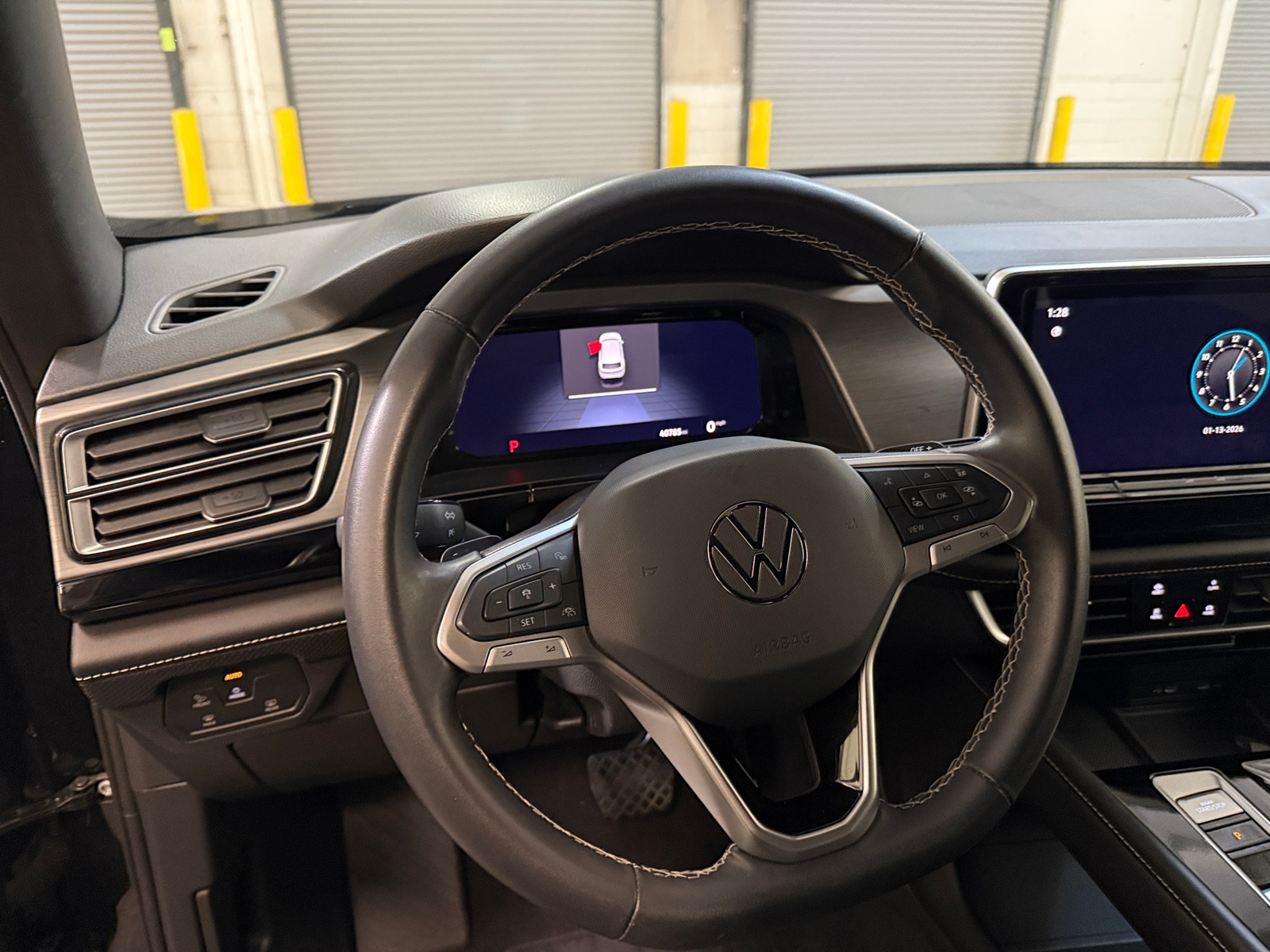 Thumbnail: 2024 Volkswagen Atlas - 4