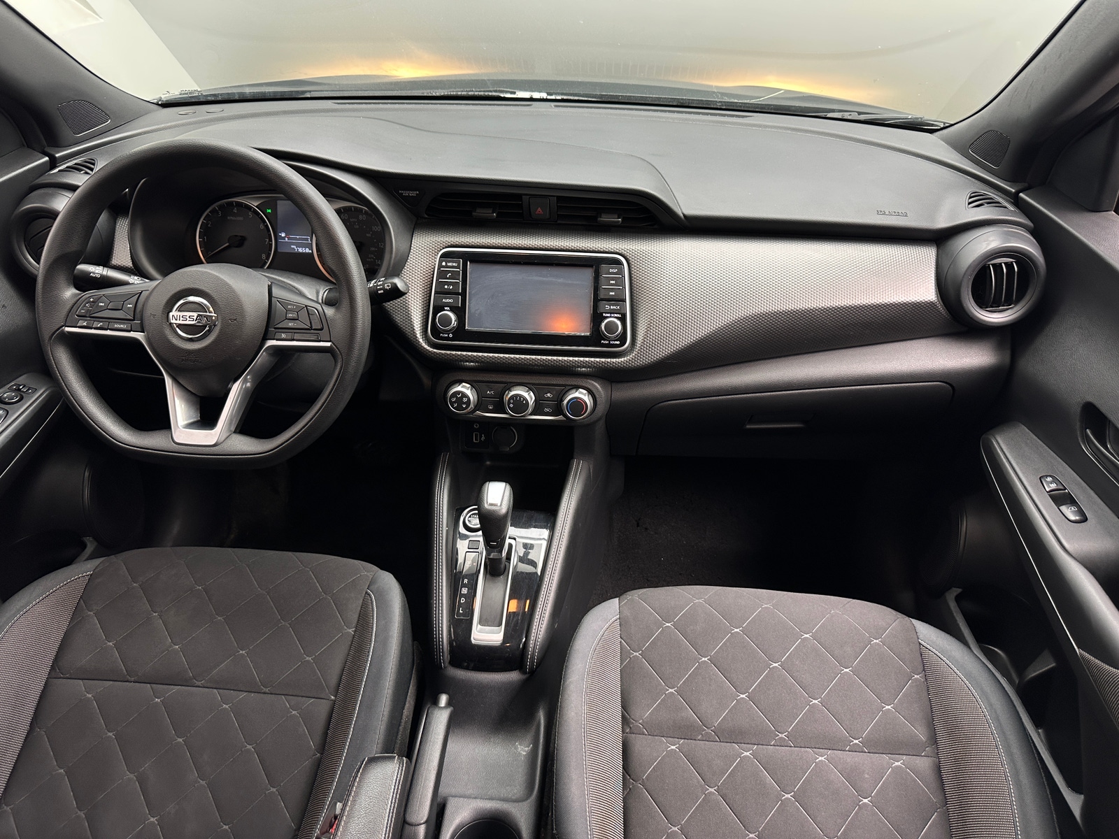 Thumbnail: 2019 Nissan Kicks - 3