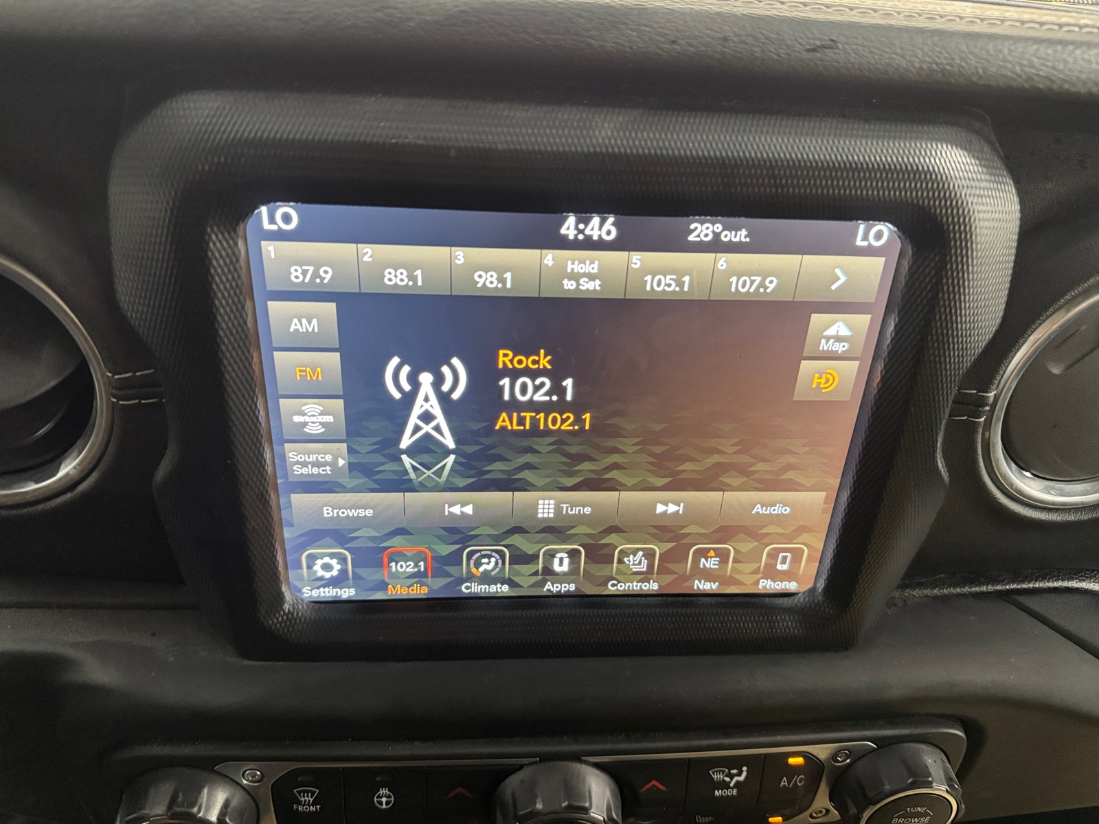 Thumbnail: 2018 Jeep Wrangler - 4