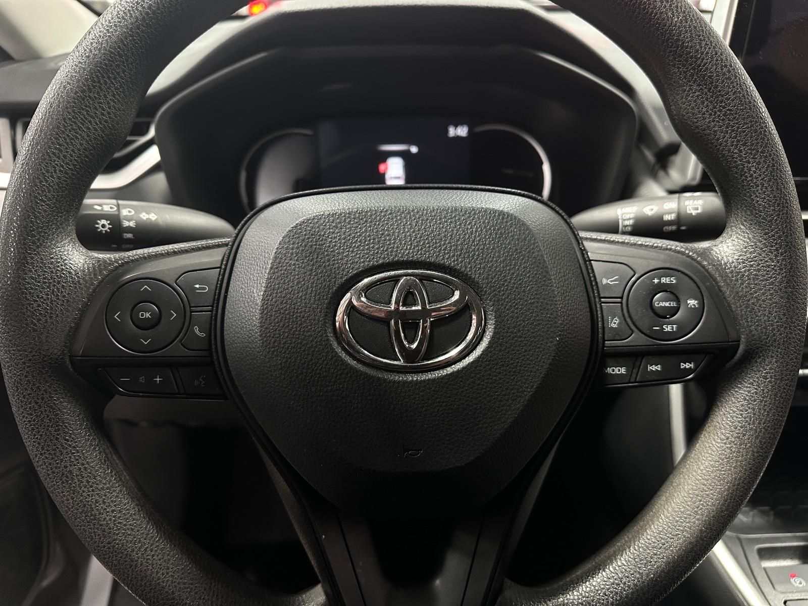 Thumbnail: 2024 Toyota RAV4 - 5