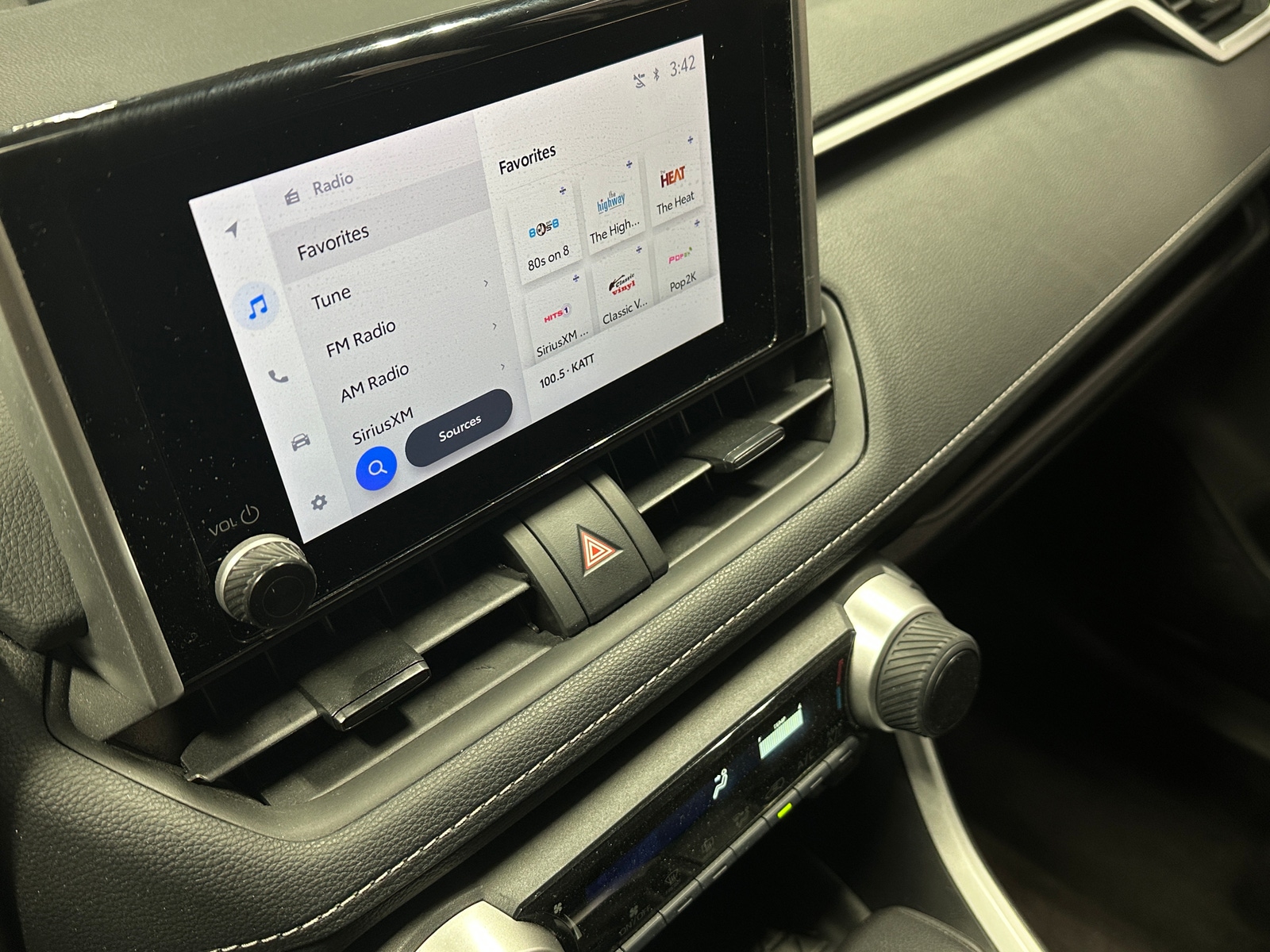 Thumbnail: 2024 Toyota RAV4 - 4