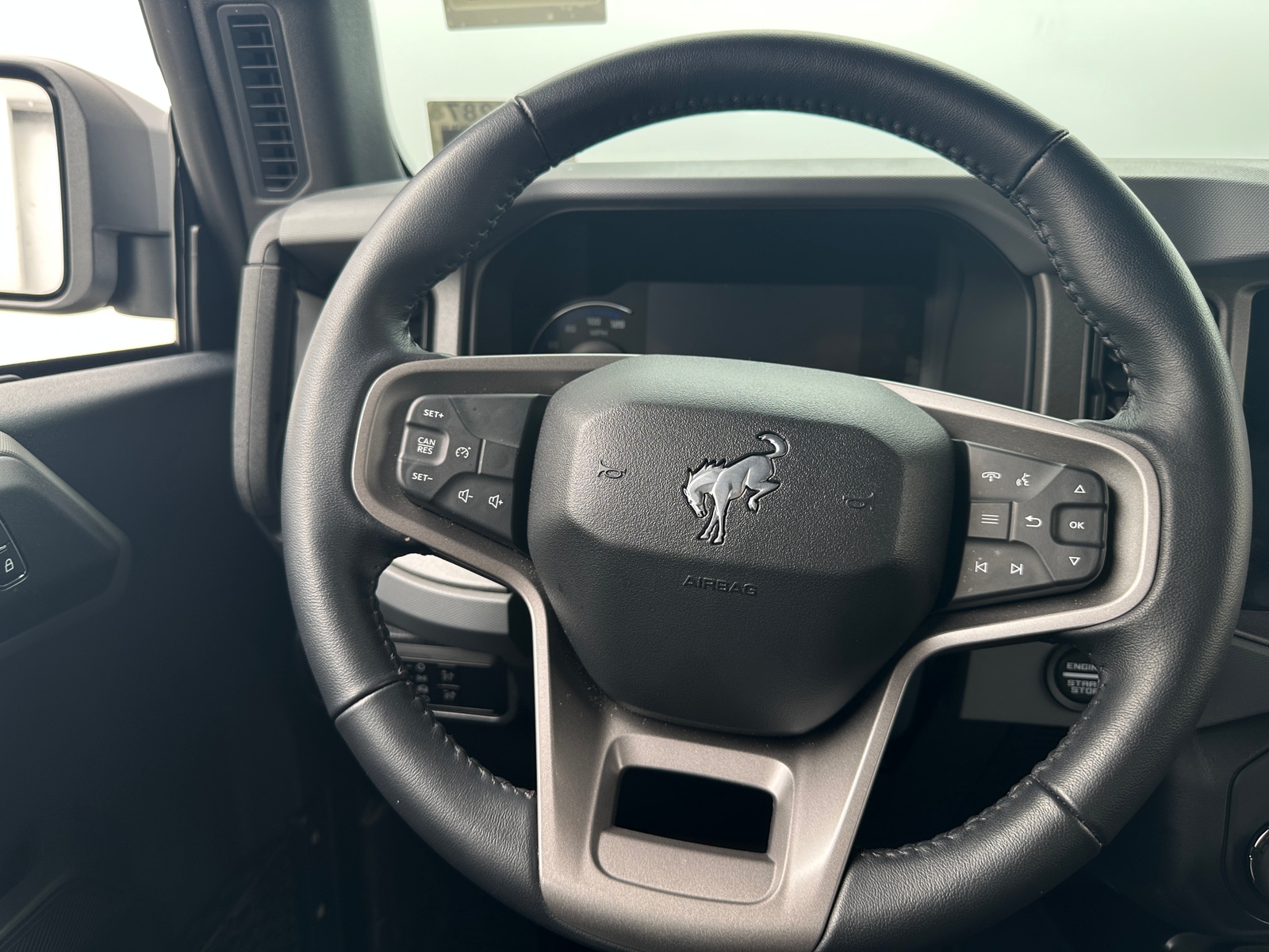 Thumbnail: 2024 Ford Bronco - 3