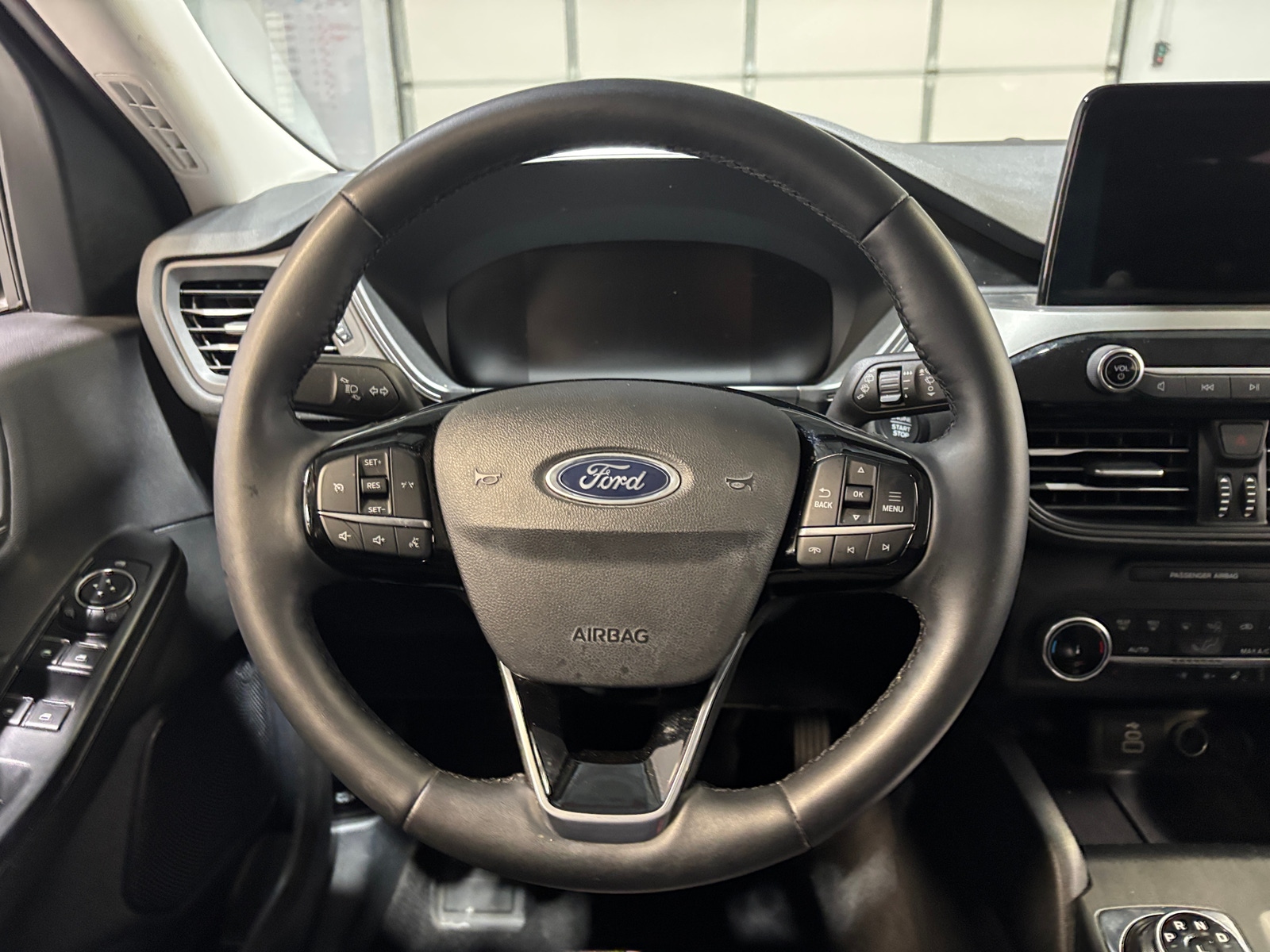 Thumbnail: 2024 Ford Escape - 5