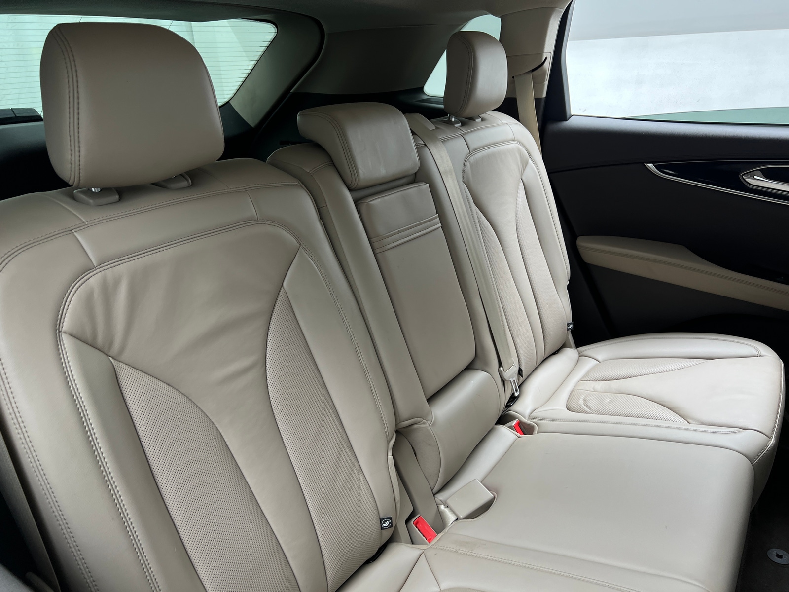 Thumbnail: 2021 Lincoln Nautilus - 5