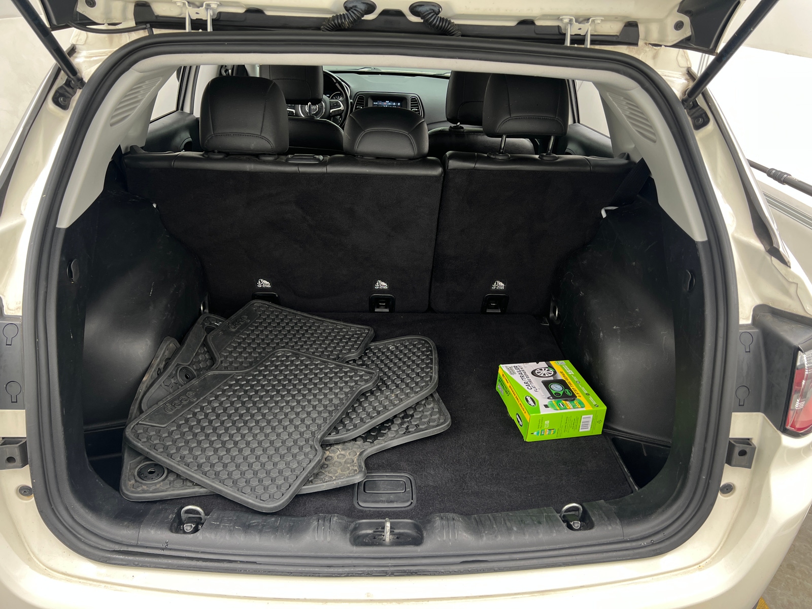 Thumbnail: 2018 Jeep Compass - 7