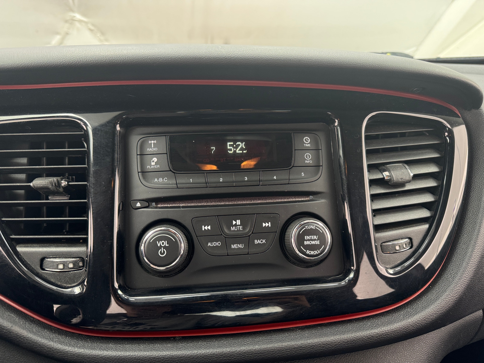 Thumbnail: 2015 Dodge Dart - 4