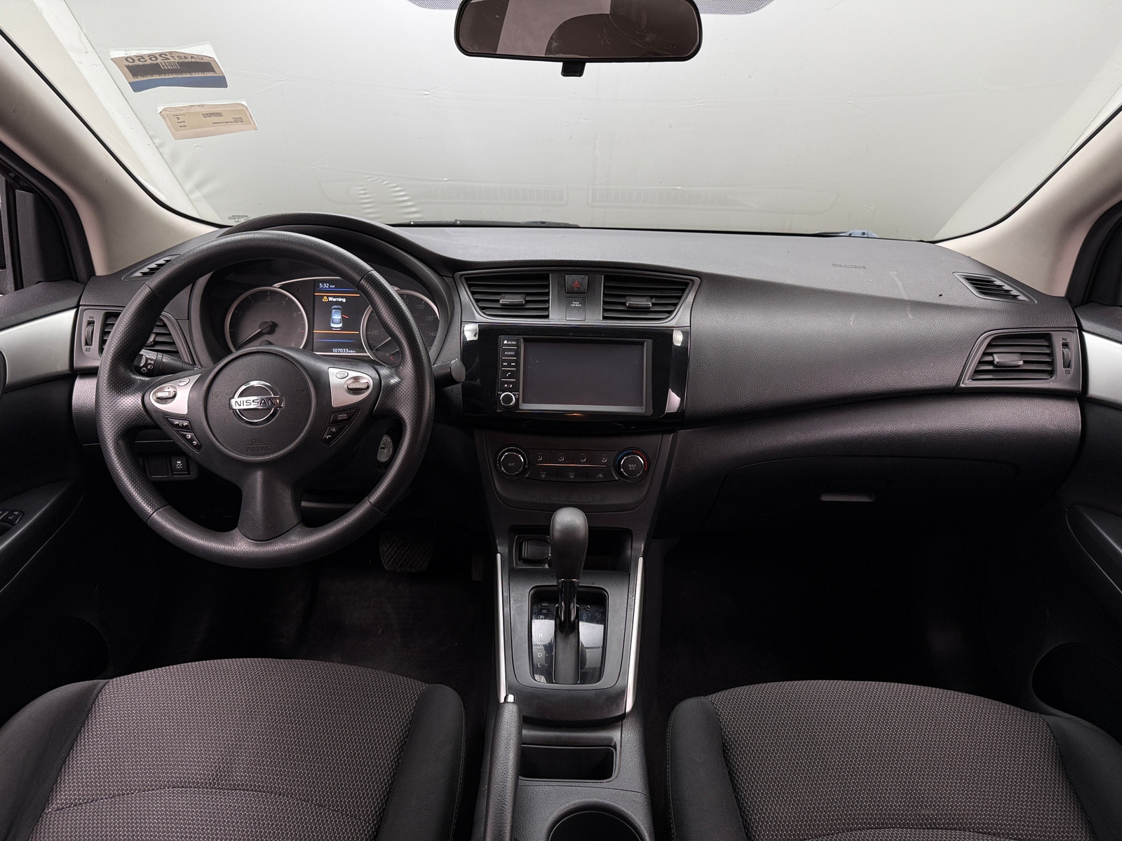 Thumbnail: 2019 Nissan Sentra - 3