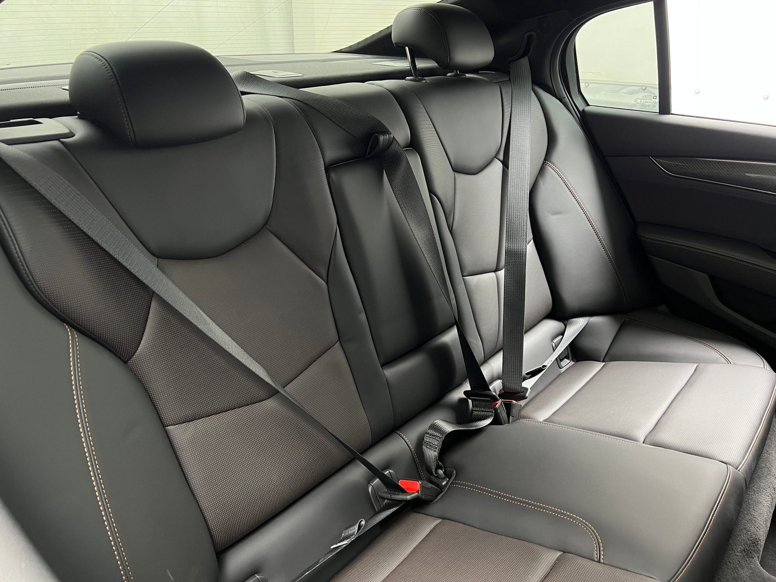 Thumbnail: 2022 Cadillac CT5 - 5