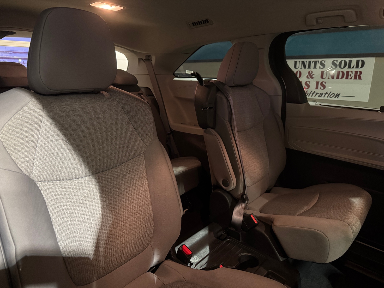 Thumbnail: 2024 Toyota Sienna - 6