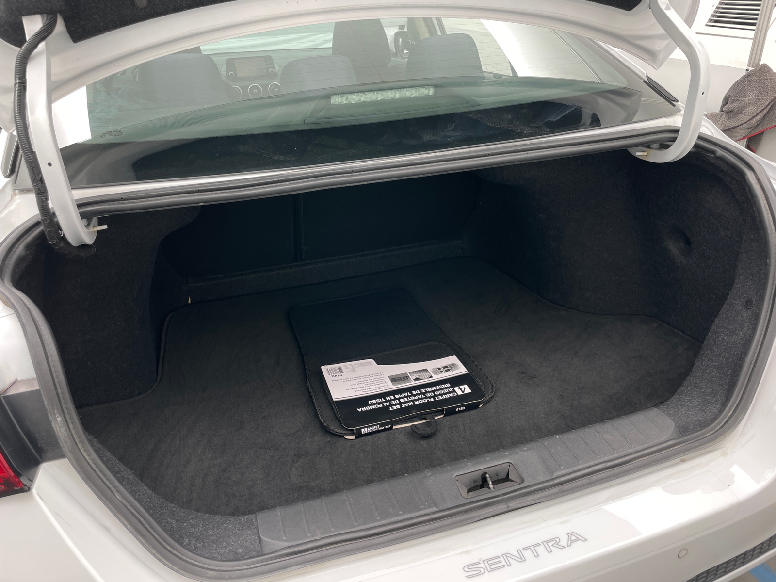 Thumbnail: 2022 Nissan Sentra - 7