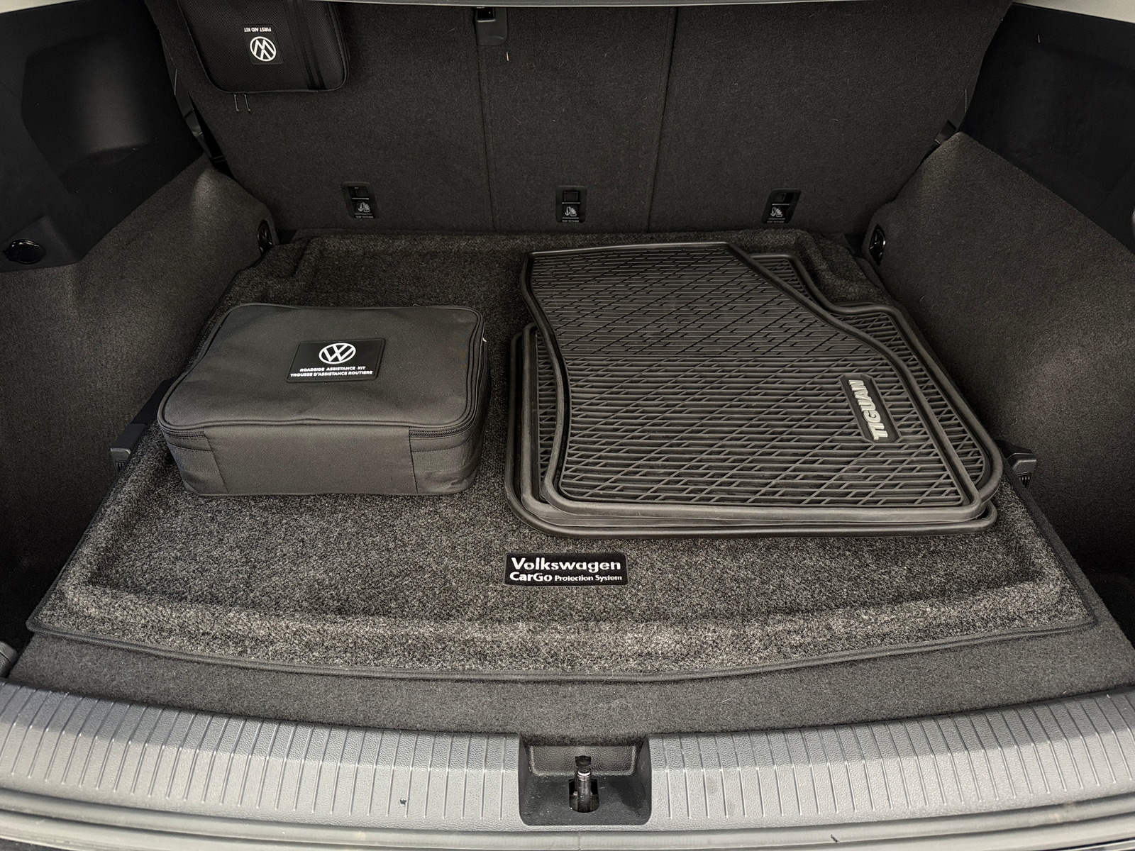 Thumbnail: 2022 Volkswagen Tiguan - 6