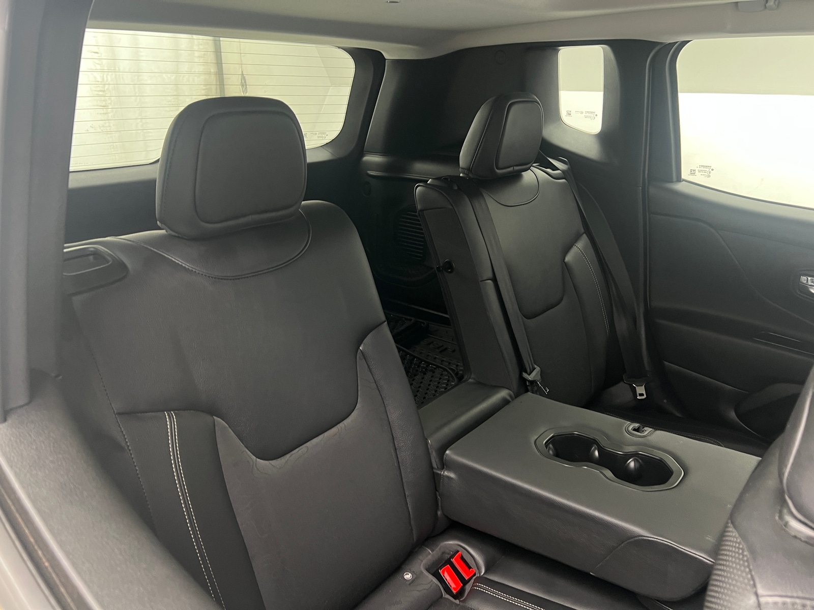 Thumbnail: 2017 Jeep Renegade - 6