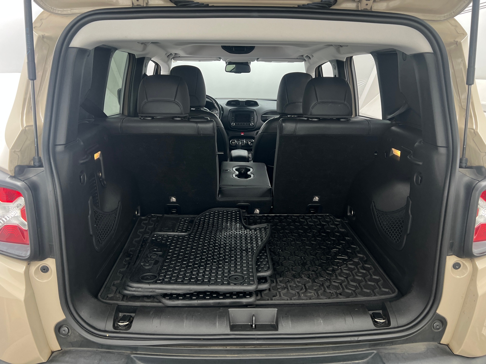 Thumbnail: 2017 Jeep Renegade - 7