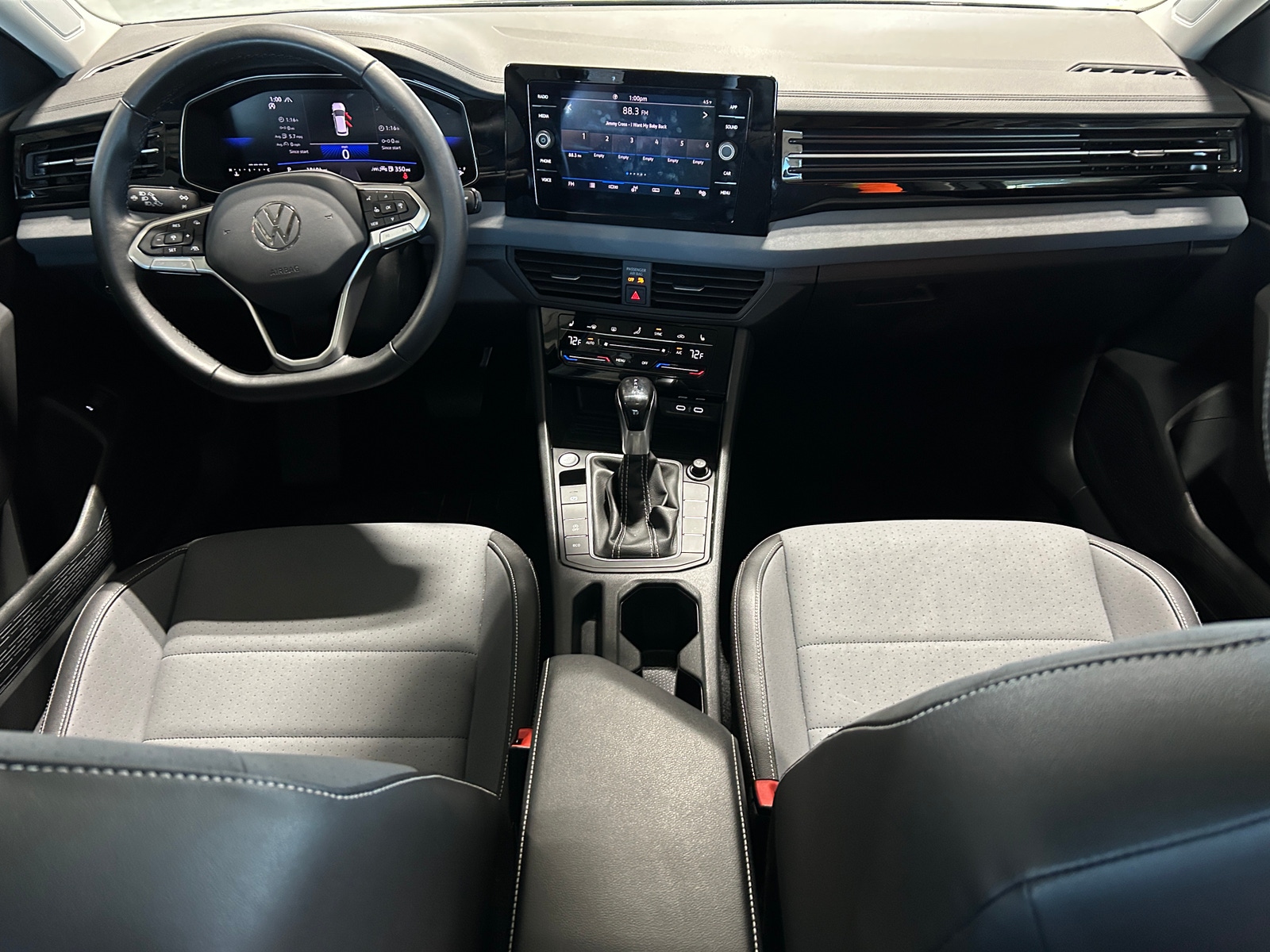 Thumbnail: 2025 Volkswagen Jetta - 2