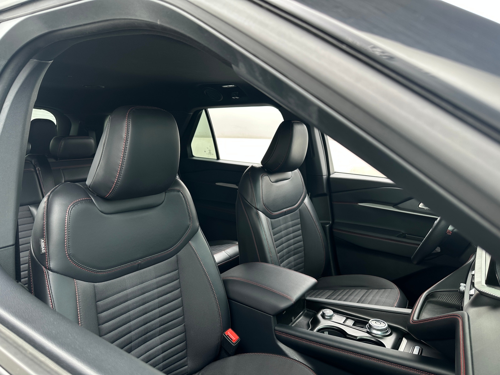 Thumbnail: 2025 Ford Explorer - 2