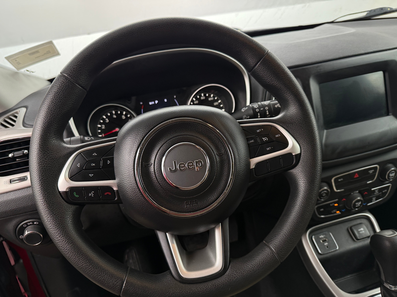 Thumbnail: 2020 Jeep Compass - 5