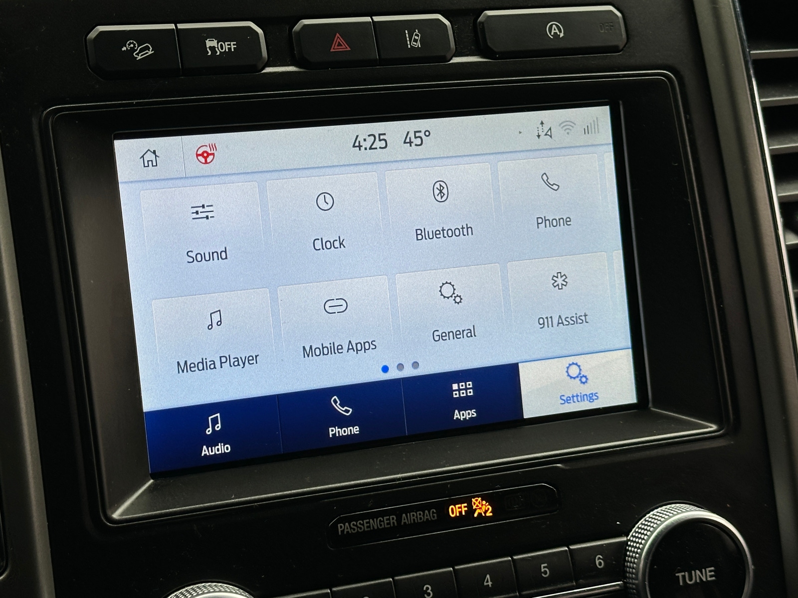 Thumbnail: 2021 Ford Expedition - 4