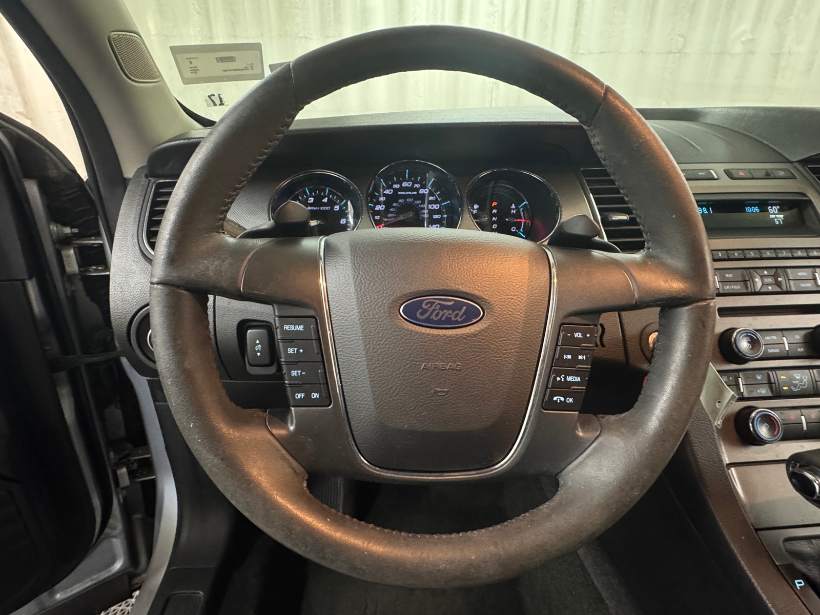 Thumbnail: 2012 Ford Taurus - 4