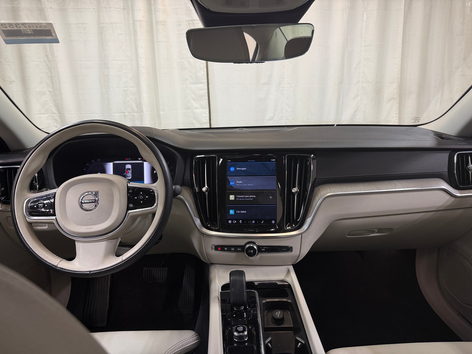 Thumbnail: 2023 Volvo S60 - 2