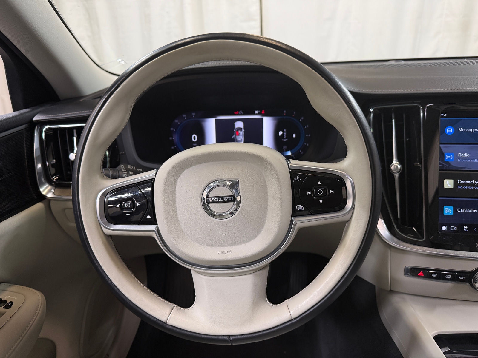 Thumbnail: 2023 Volvo S60 - 4