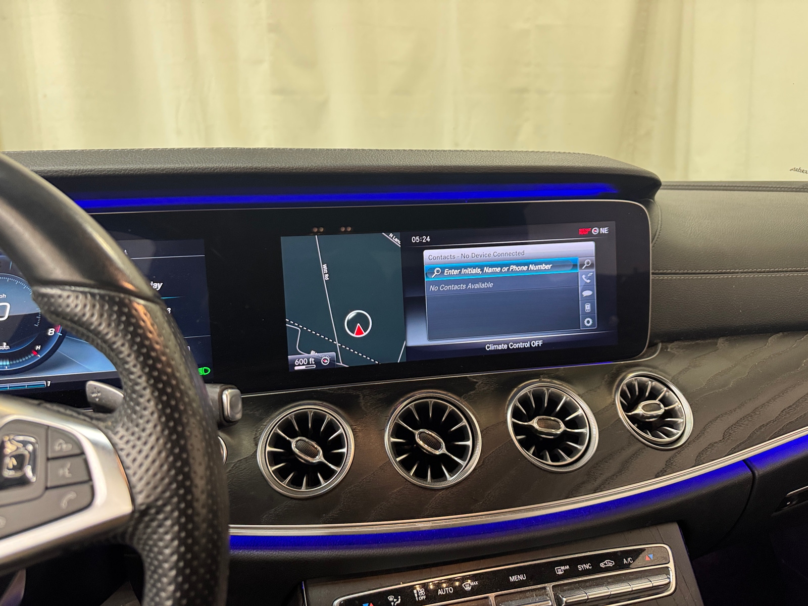 Thumbnail: 2018 Mercedes-Benz E-Class - 2