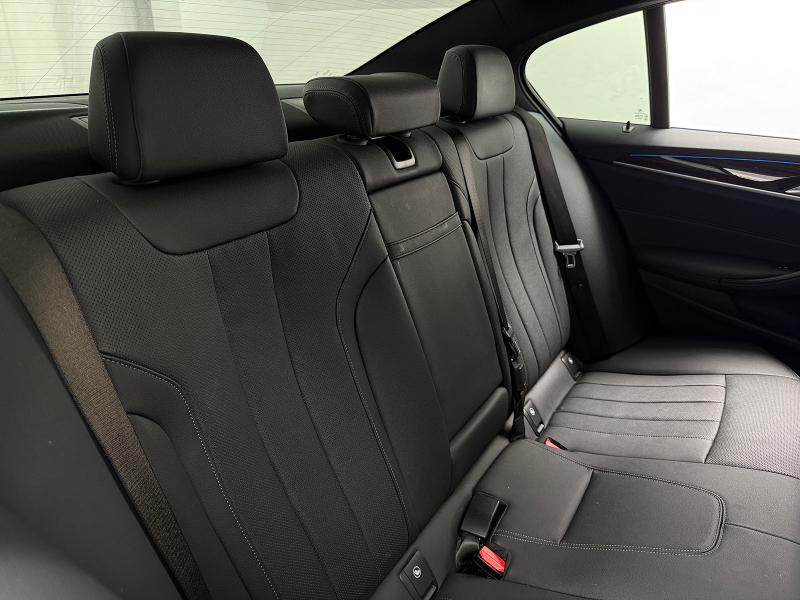 Thumbnail: 2023 BMW 5 Series - 5