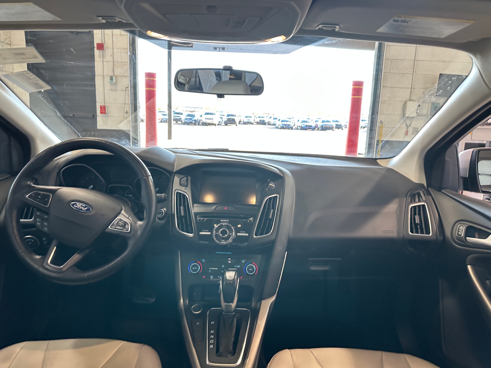 Thumbnail: 2017 Ford Focus - 2