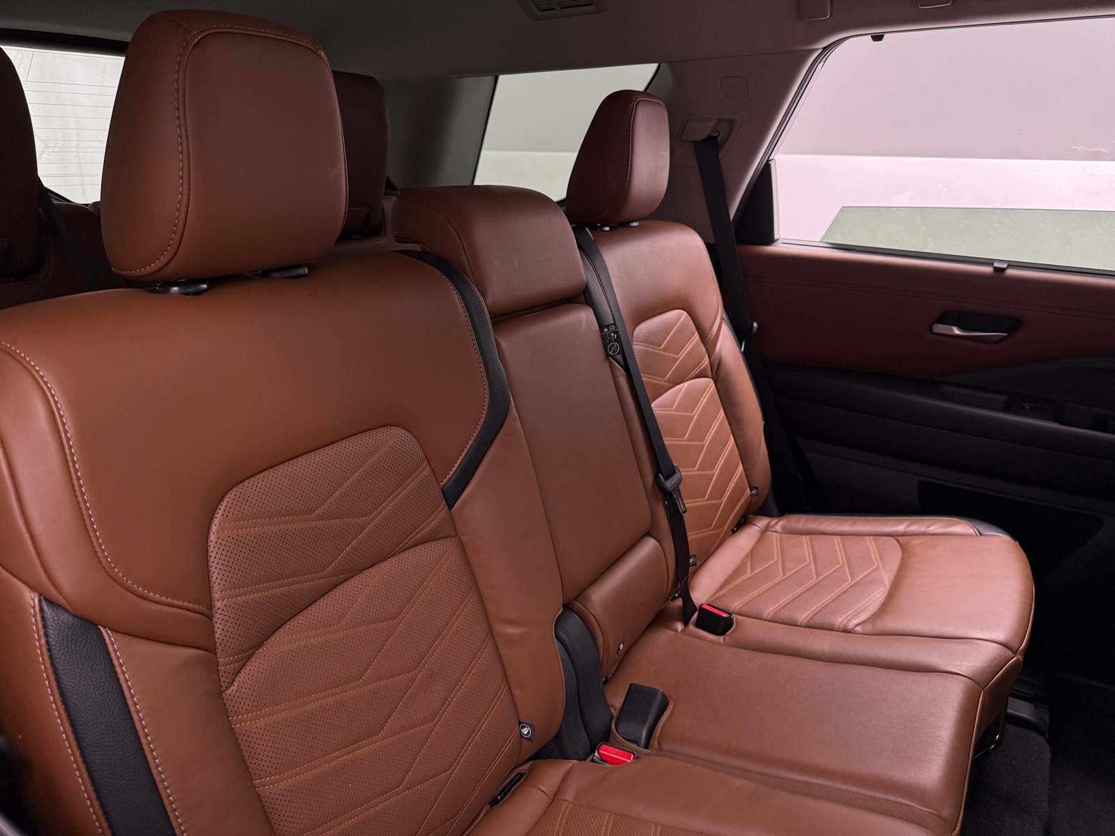 Thumbnail: 2022 Nissan Pathfinder - 5