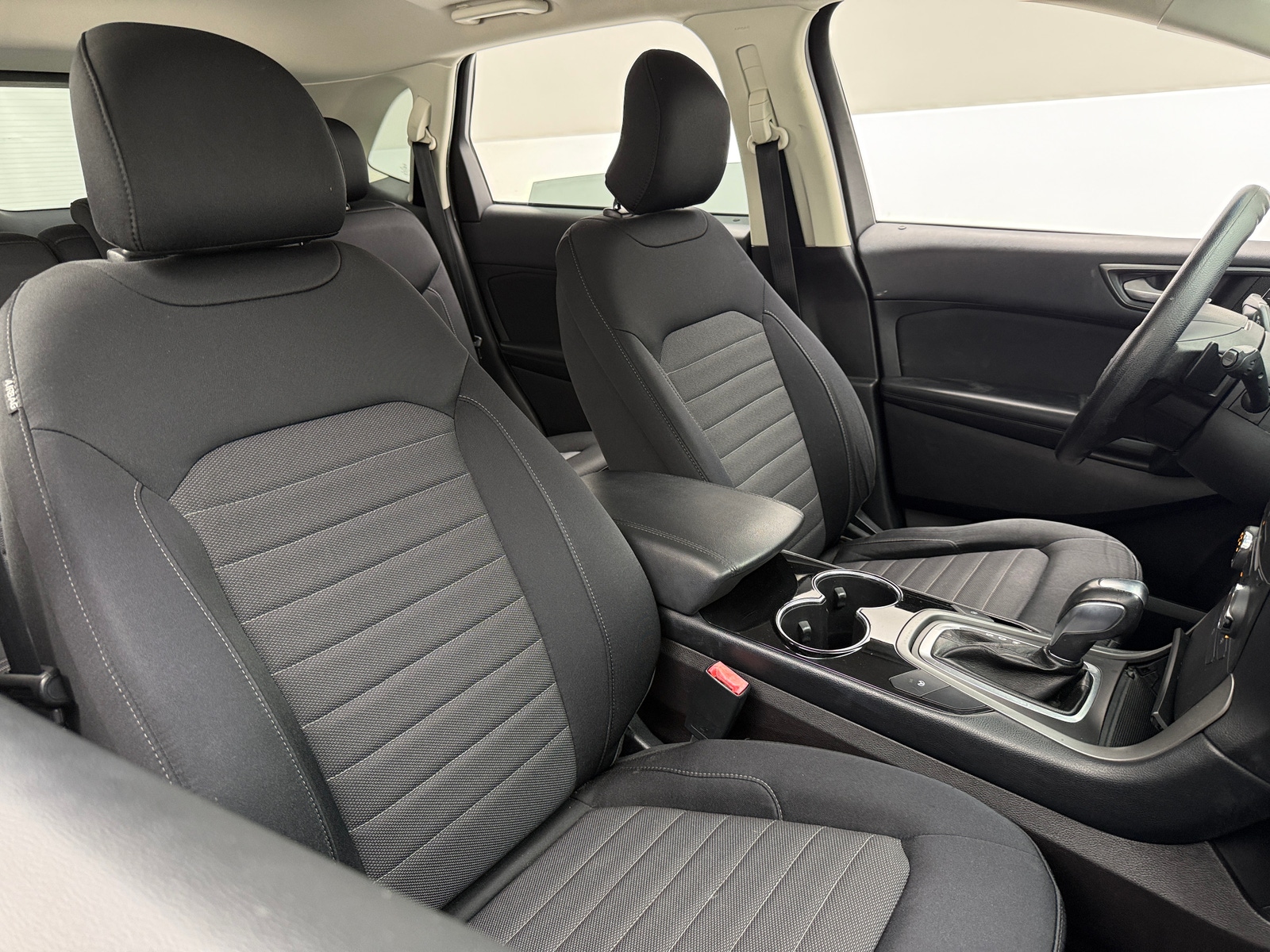 Thumbnail: 2017 Ford Edge - 2