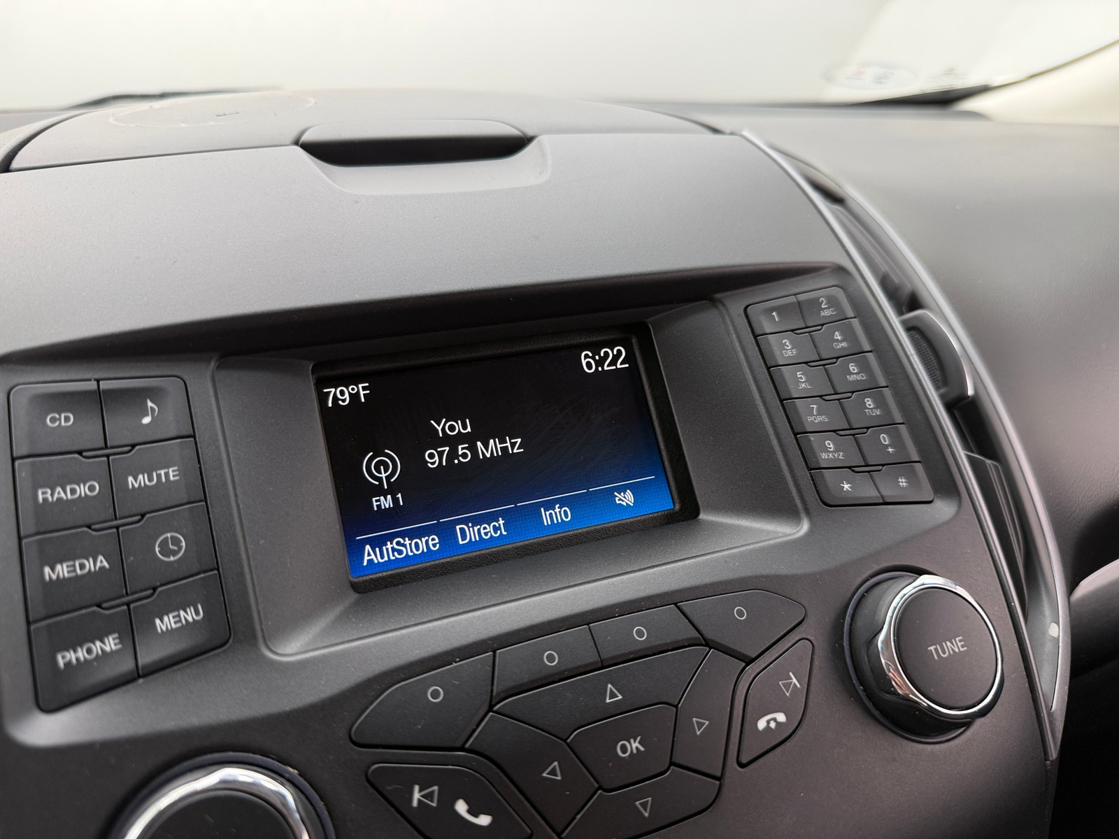 Thumbnail: 2017 Ford Edge - 4