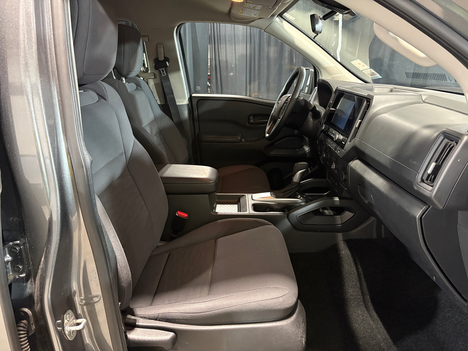 Thumbnail: 2025 Nissan Frontier - 2