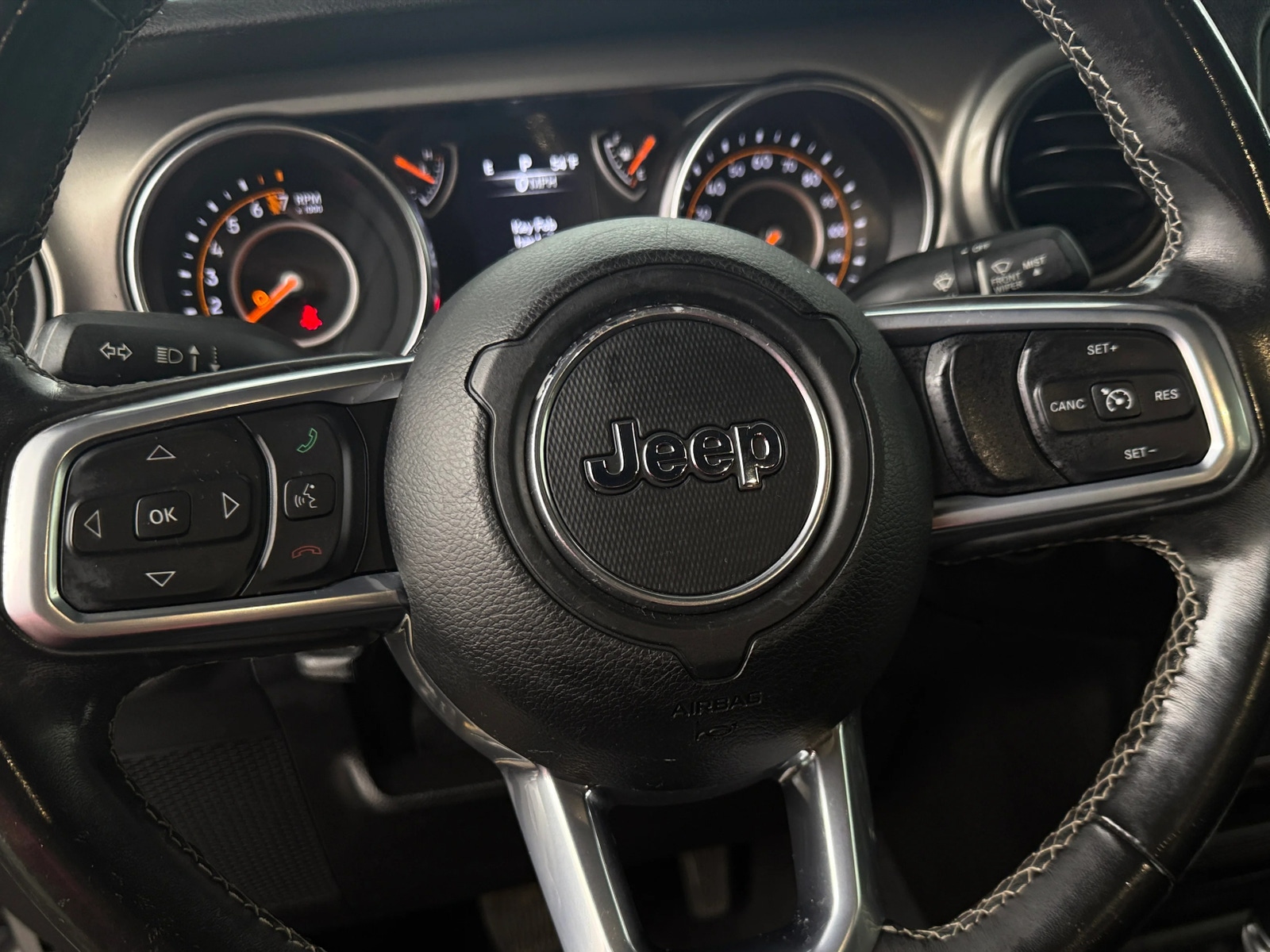 Thumbnail: 2020 Jeep Gladiator - 5