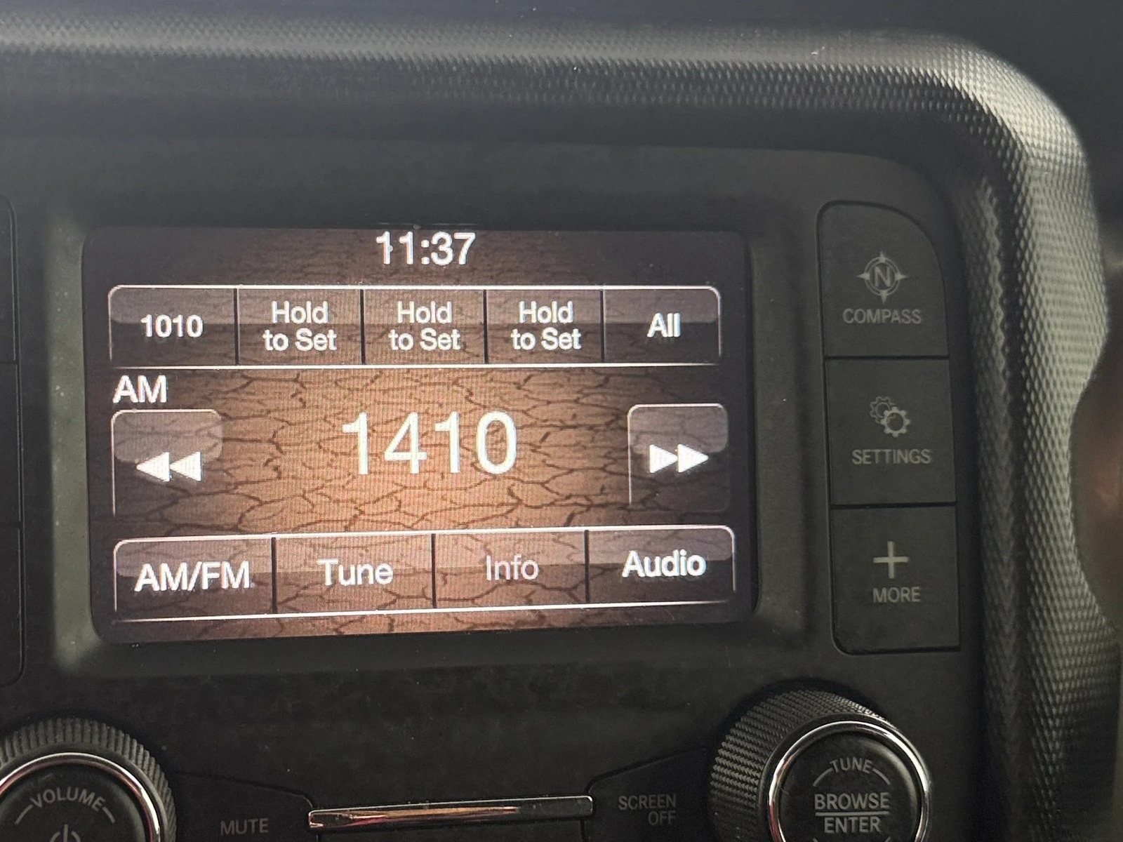 Thumbnail: 2020 Jeep Gladiator - 4