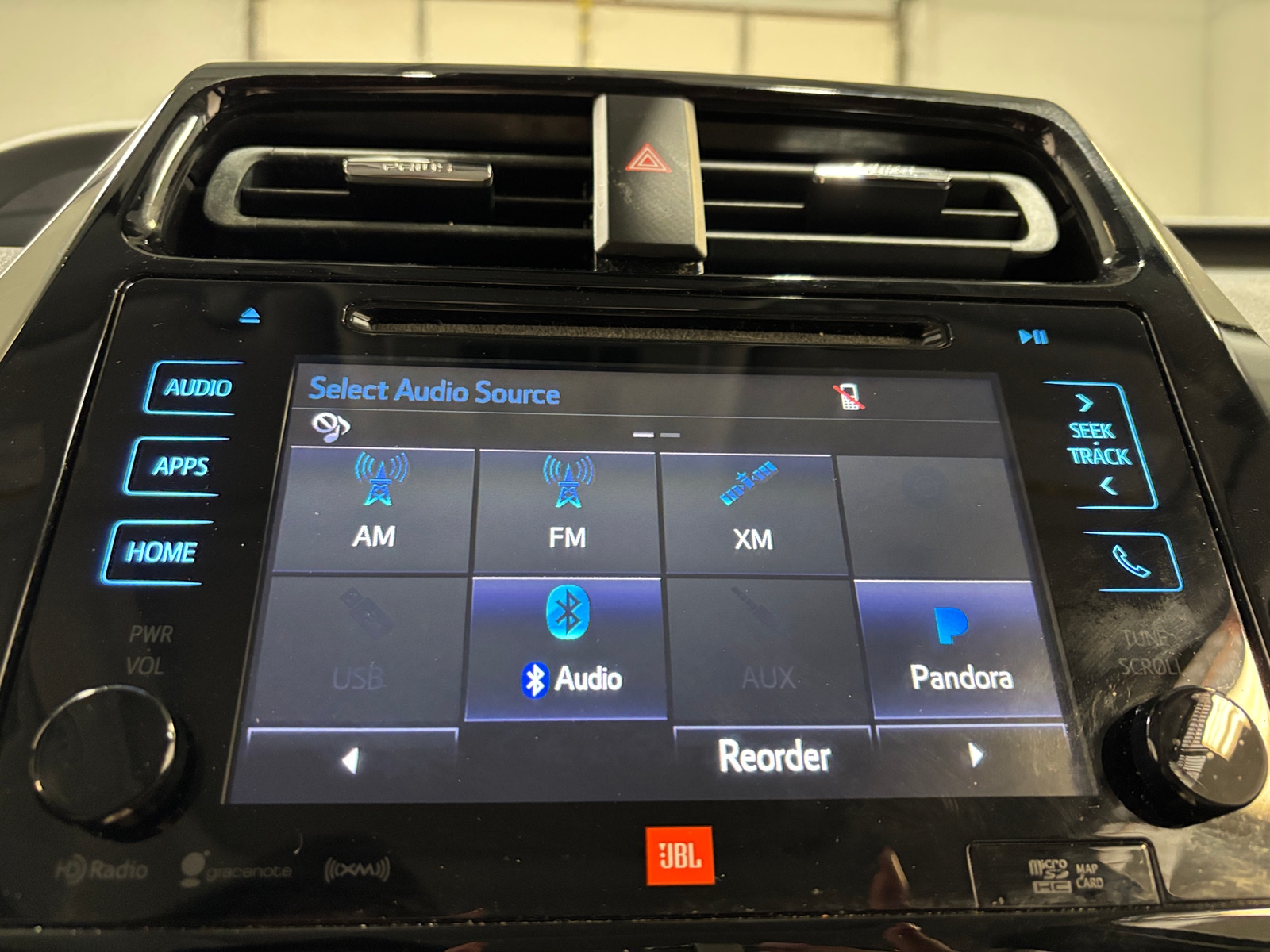 Thumbnail: 2016 Toyota Prius - 4