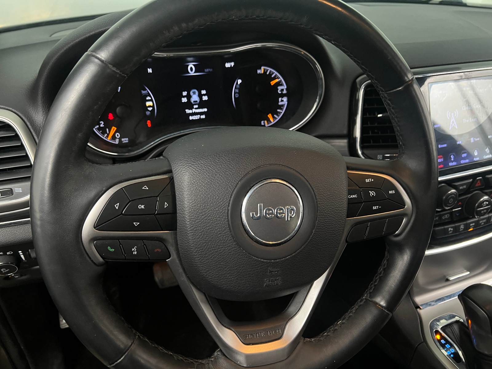 Thumbnail: 2019 Jeep Grand Cherokee - 4