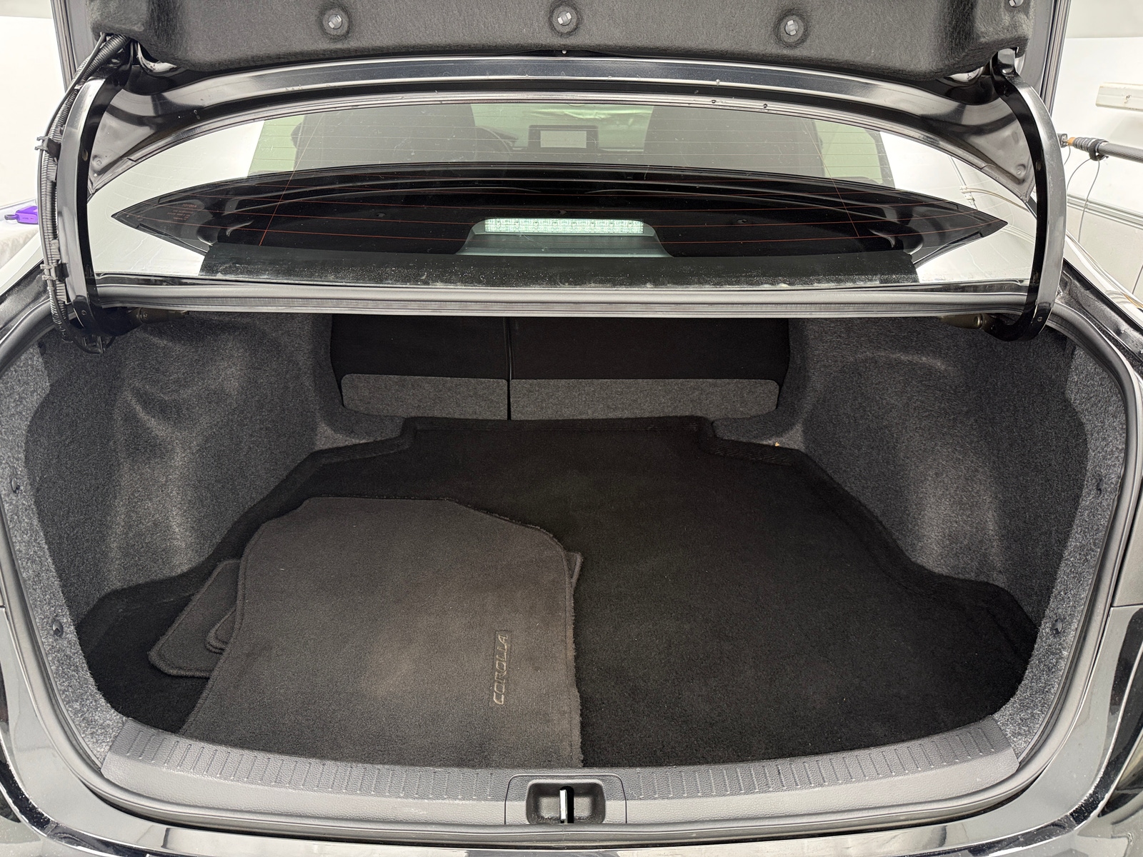 Thumbnail: 2025 Toyota Corolla - 7