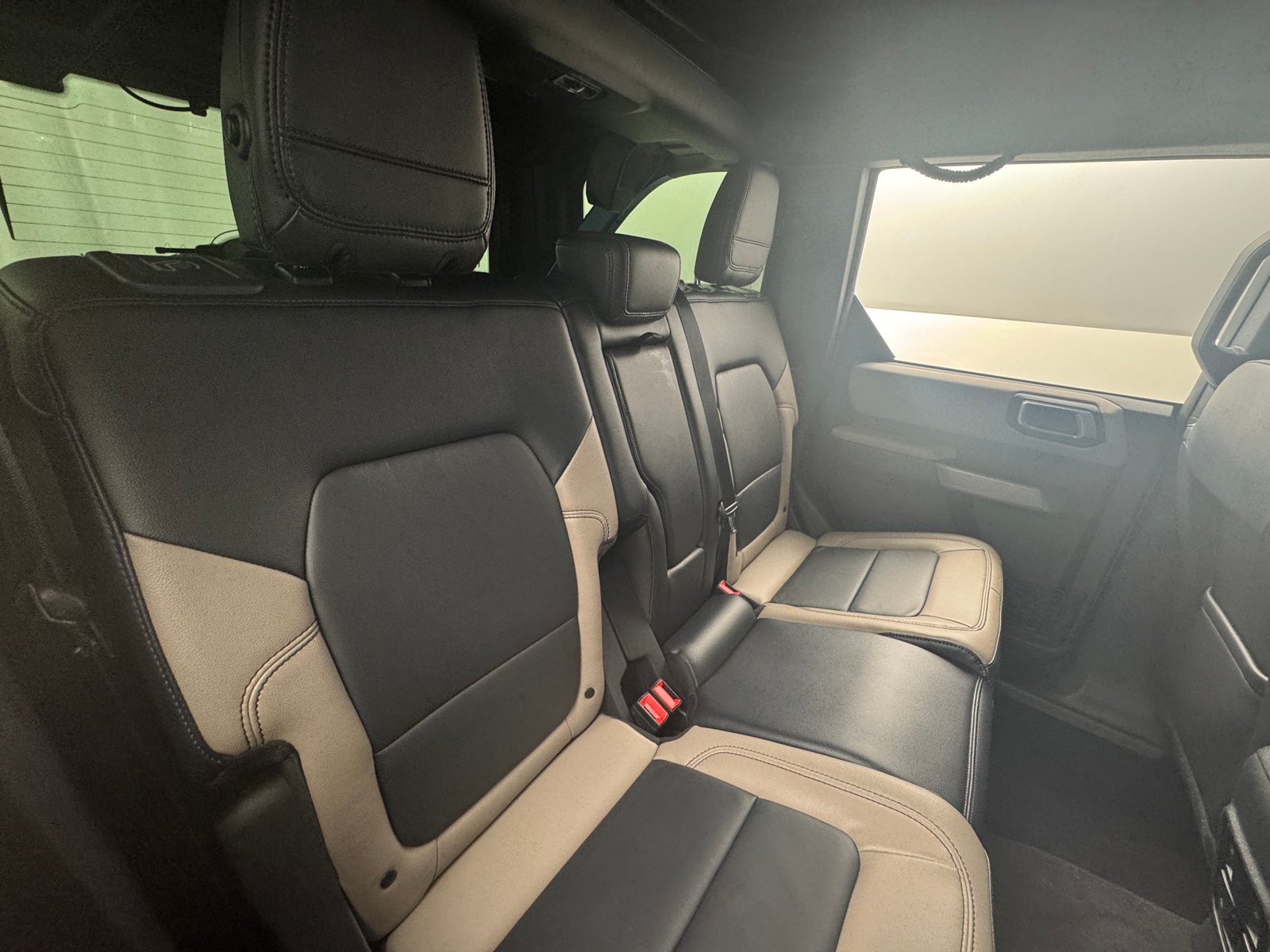 Thumbnail: 2022 Ford Bronco - 6