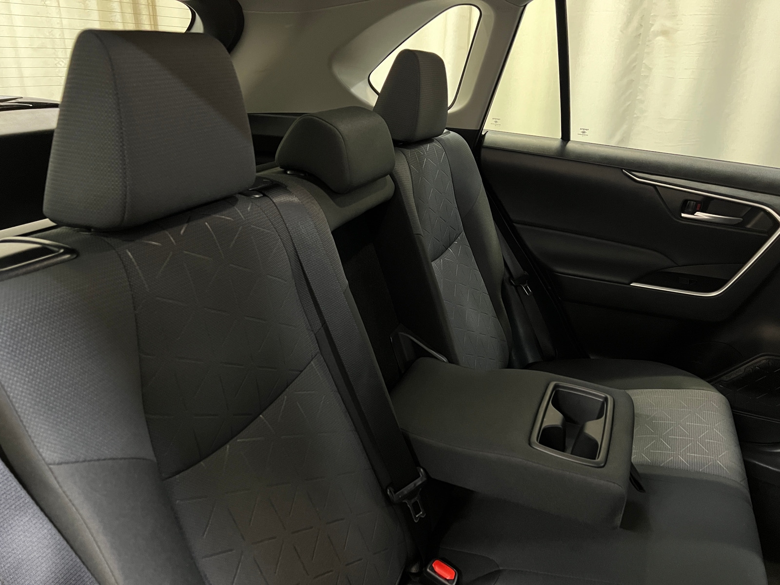 Thumbnail: 2025 Toyota RAV4 - 6