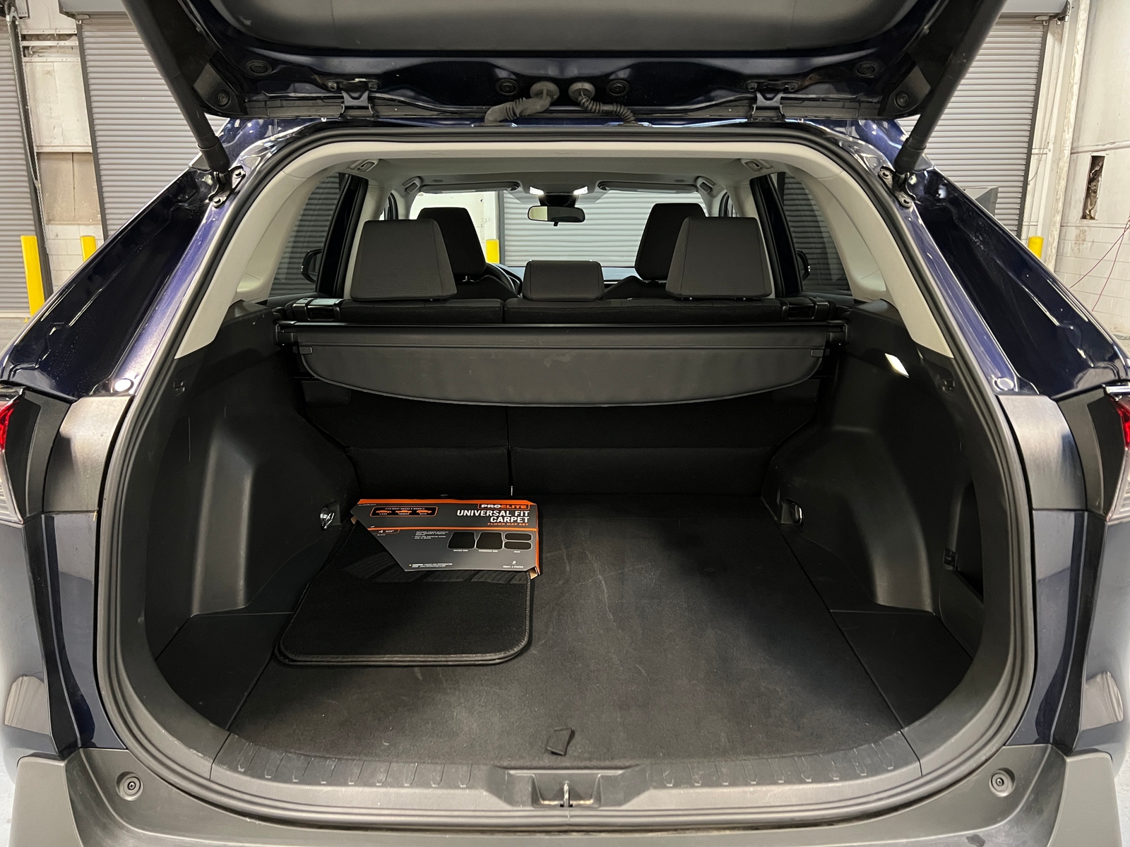 Thumbnail: 2025 Toyota RAV4 - 7