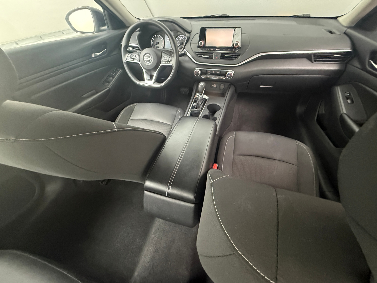 Thumbnail: 2022 Nissan Altima - 3